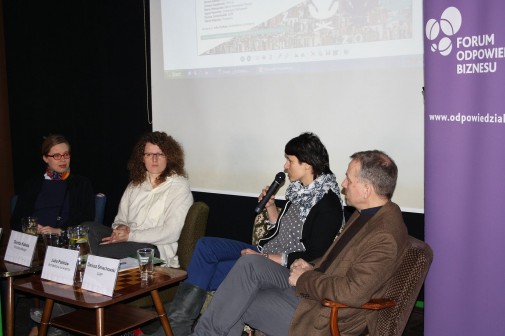 Debata panelowa. Od lewej: Marta Wójcicka (Przetwory), Dorota Kabała (knockoutdesign), Julia Pańków (Architektura od wnętrza), Dariusz Śmiechowski (SARP)
