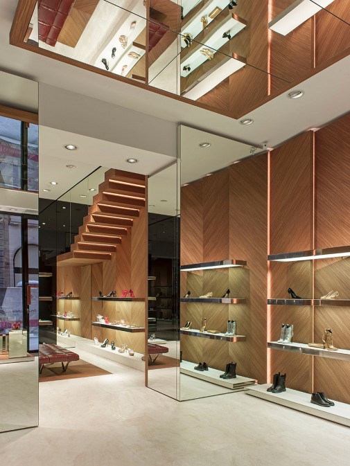 Boutique Casadei, Florence, Milan, Rome, Italy, oprawy Luce&Light