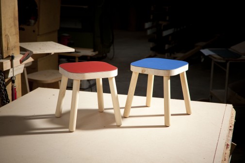 Furniture_Linoleum_craftmanship_4164_4181_stools
