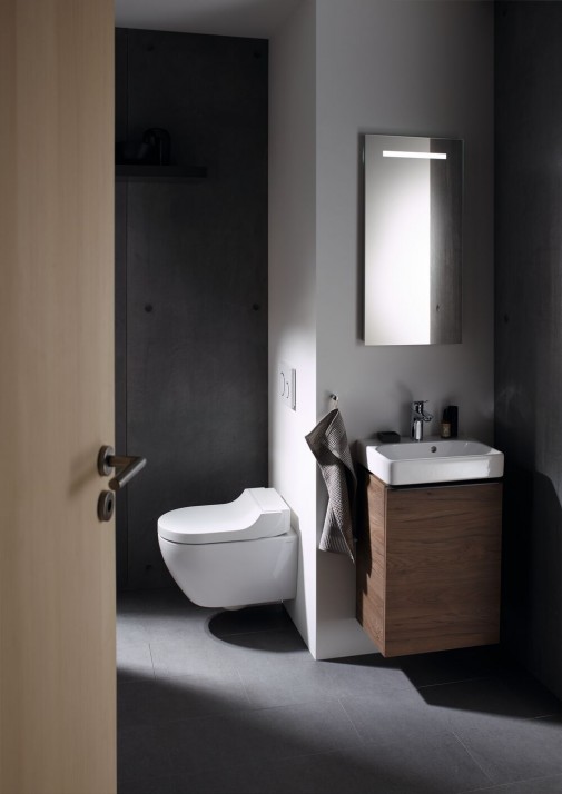 2020 Bathroom 4_J_Geberit AquaClean Tuma without remote control_Medium Size